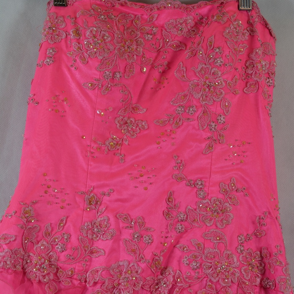 Pink Ruffle Prom Dress SZ 8 - Picture 12 of 12